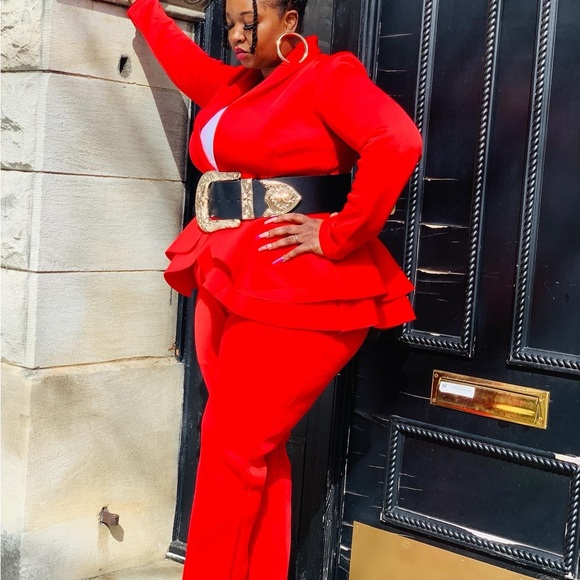 Plus Size Peplum Blazer Set - Picture 5 of 5